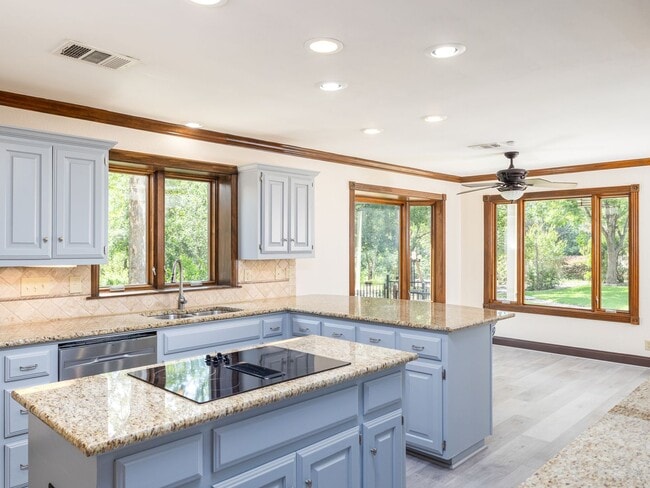 Photo - Park like Executive Home on Cul-de-sac / Northwest Balcones / 4 bedrooms, 3.5 baths, 3 car garage...
