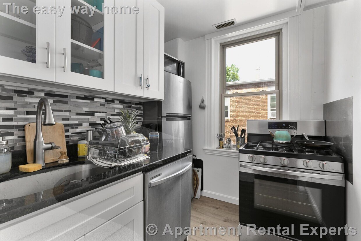 Photo - 7 Woodbridge St