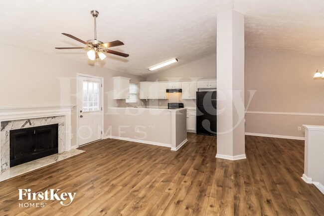 Photo - 8630 Bayhill Dr