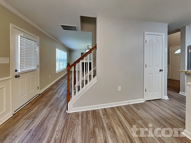 Photo - 7310 Ravanna Dr