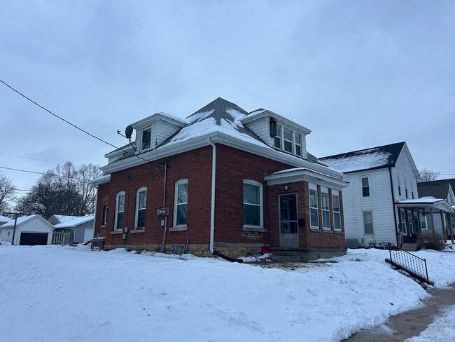 Photo - 2905 Burden Ave Unit 2905.5 Burden