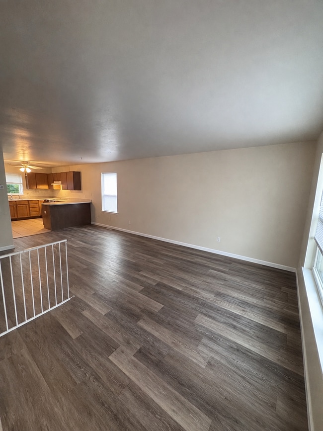 Photo - 1312 Falls Ct