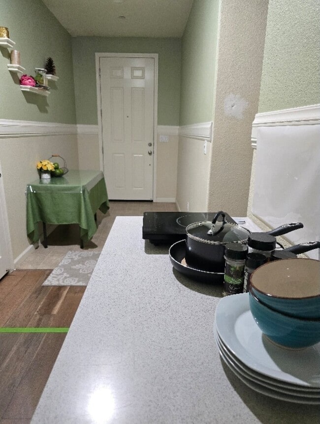 Photo - 1048 S Carriage Ave