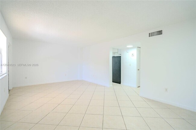 Photo - 3265 Virginia St Unit 15