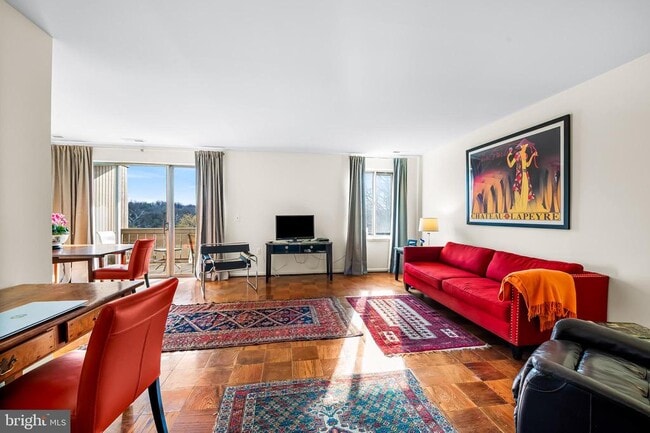 Building Photo - 103 Cross Keys Rd Unit R103D2