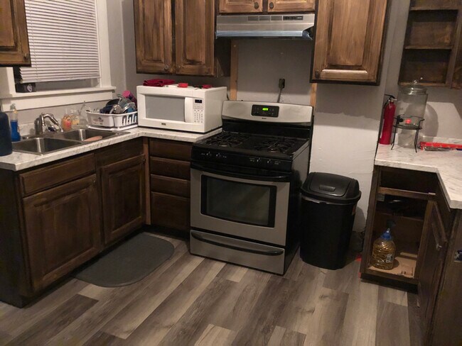 Photo - 907 Chartiers Ave Unidad 2