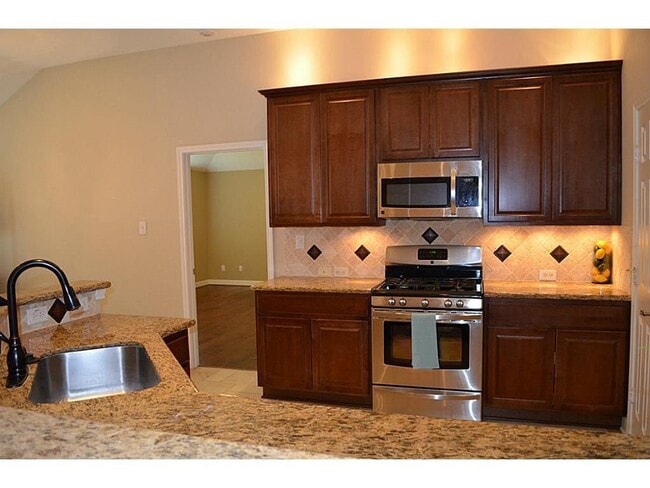 Photo - Glenhill Drive, Pearland, TX 77584 - 3 BR 2.5 BA single-family home