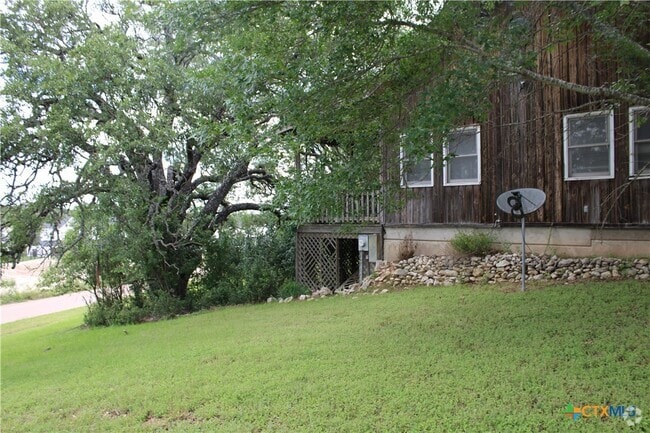 Building Photo - 817 Santa Maria Rd Rental