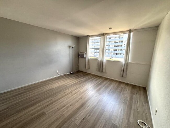 Photo - 46-232 Kahuhipa St #B204