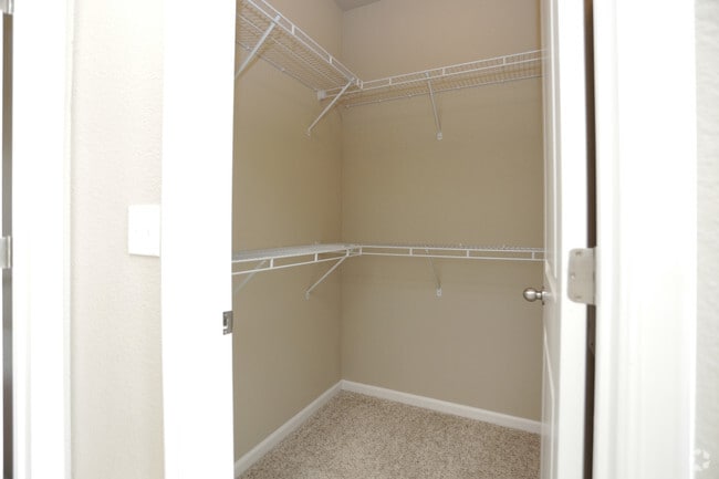 1 BR Designer Overlook - bedroom