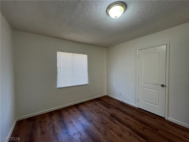 Photo - 118 Ash St