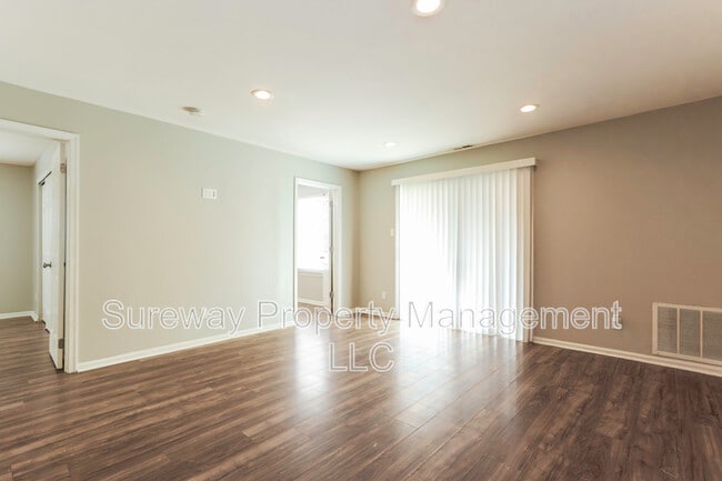 Photo - 1091 Tristram Cir