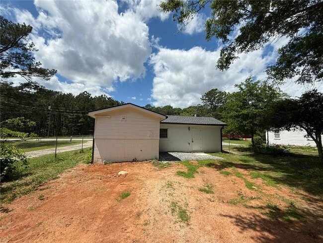 Photo - 7870 Rand Rd