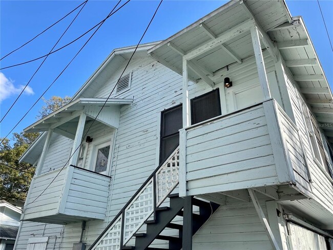 Building Photo - 2545 1/2 S Palmetto Ave Rental