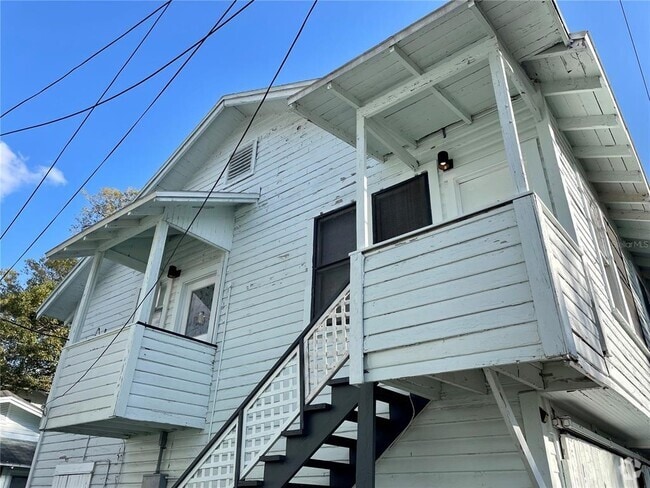 Building Photo - 2545 1/2 S Palmetto Ave Rental