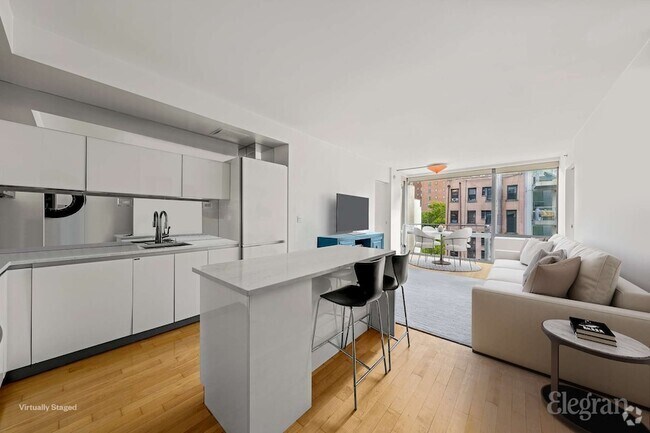 Building Photo - 425 E 13th St Unit 4A Rental