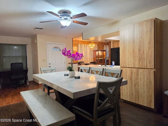 Photo - 2900 S Vassar St