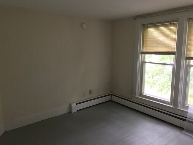 Photo - 51 Andover St Unidad Apt 2