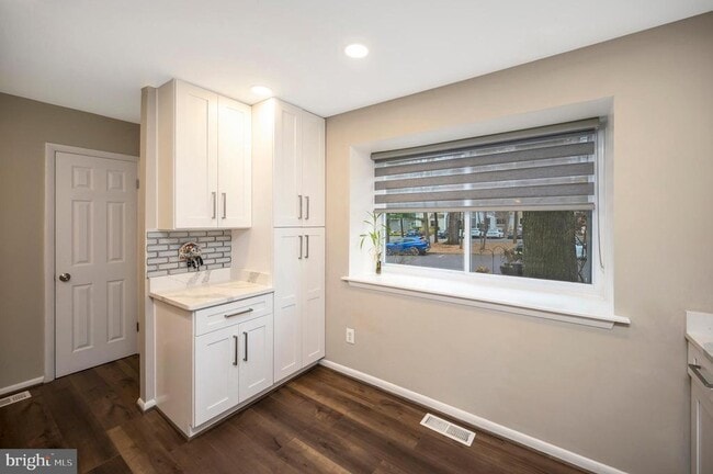 Photo - 2376 Generation Dr