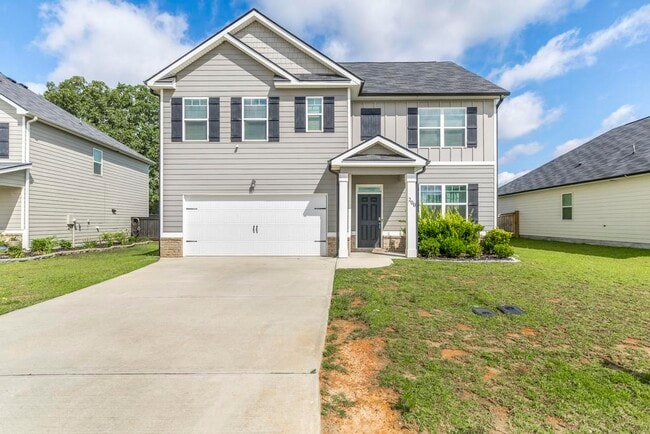 Building Photo - 200 Harrow Dr