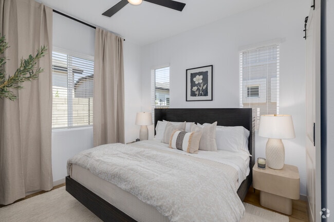 2BR, 2BA - 1,012SF - Primary Bedroom