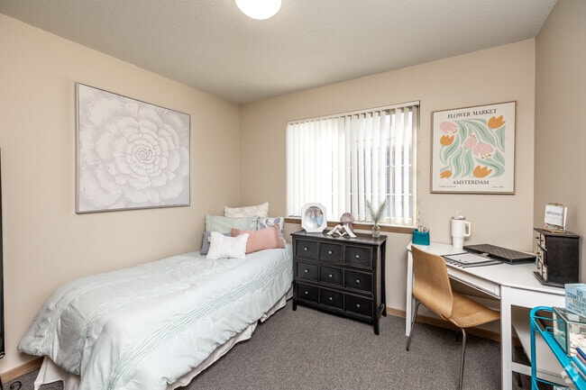 4BR, 2BA - 1,096SF - Third Bedroom