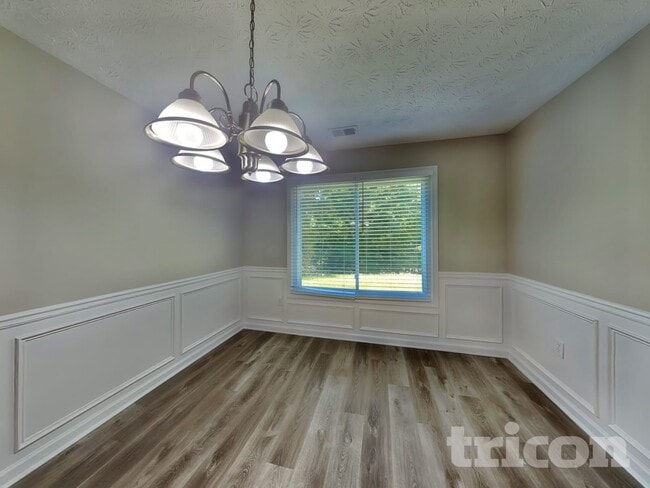 Photo - 703 Morgans Ridge Dr