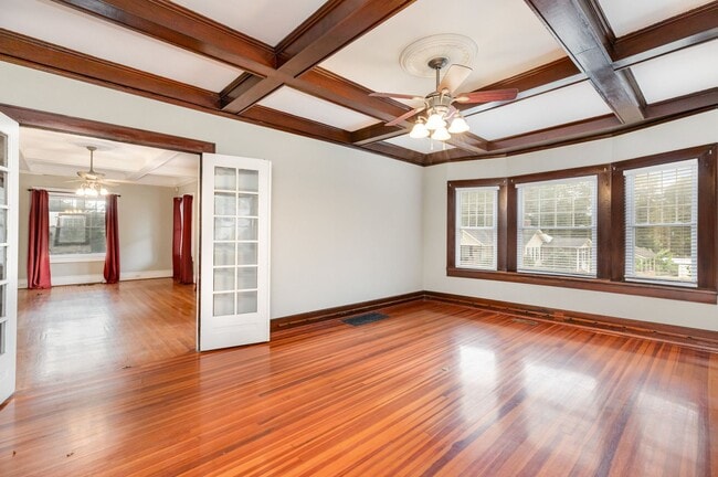 Photo - MOVE-IN READY!