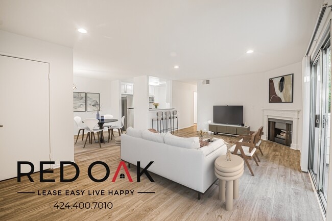 Building Photo - 13444 Moorpark St Unit 24