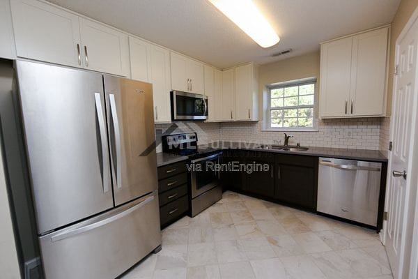 Photo - 608 Edenberry Dr