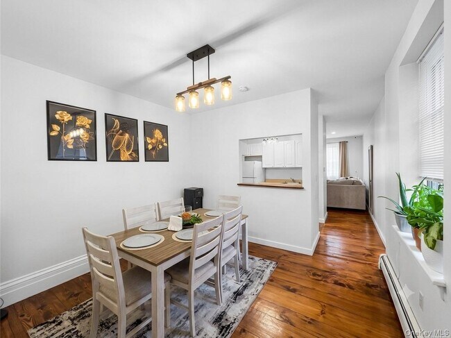 Photo - 113 Academy St