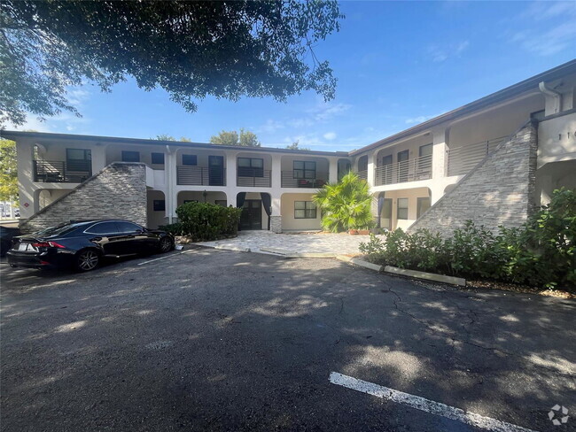 Building Photo - 1109 E Broward Blvd Unit 6 Rental