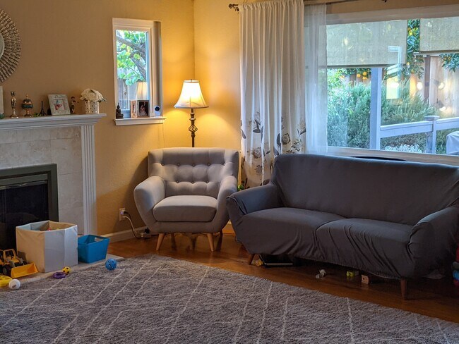 Photo - 3437 Gavota Ave