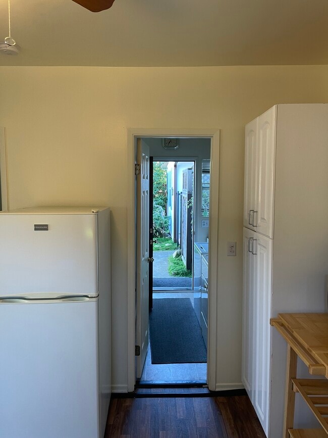 Photo - 4781 Avalon Ave