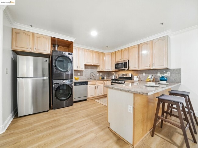 Photo - 1515 14th Ave Unit 201