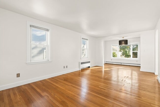 Photo - 34 Nilsen Ave