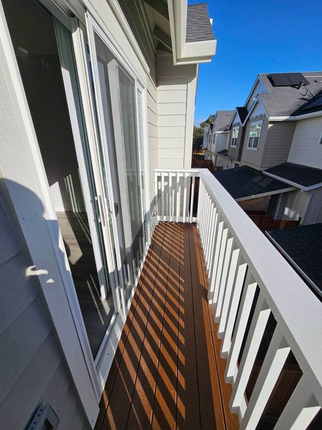 Photo - 2052 Medano Dr Unidad 2052