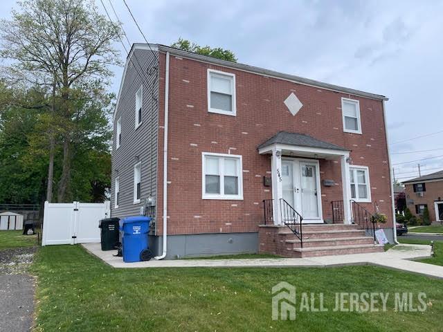 Photo - 545 Olive Pl