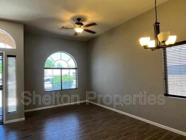 Photo - 13139 W Granada Rd
