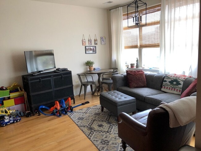 Photo - 2935 N Clybourn Ave Unit 301