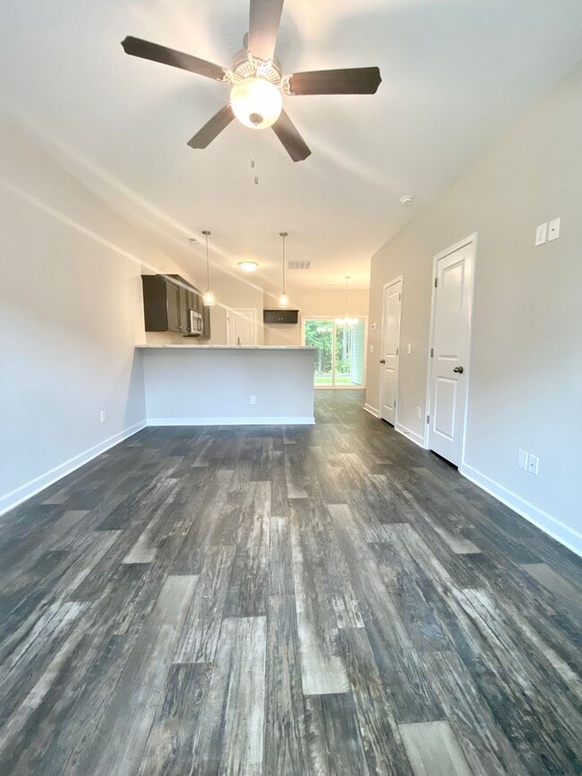 Photo - Well maintained Townhome in Piney Green!