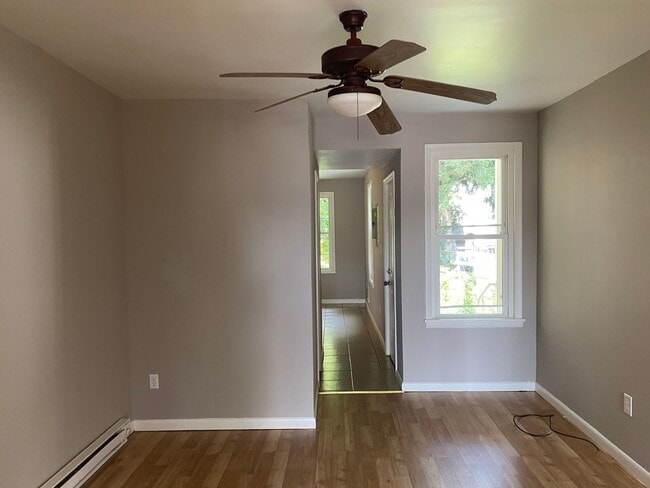 Photo - 212 N Penn St Unidad 212 N PENN STREET, APT #1