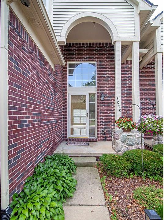 Photo - 2090 Preserve Cir W