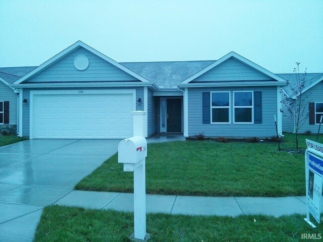 Building Photo - 2361 Fleming Dr