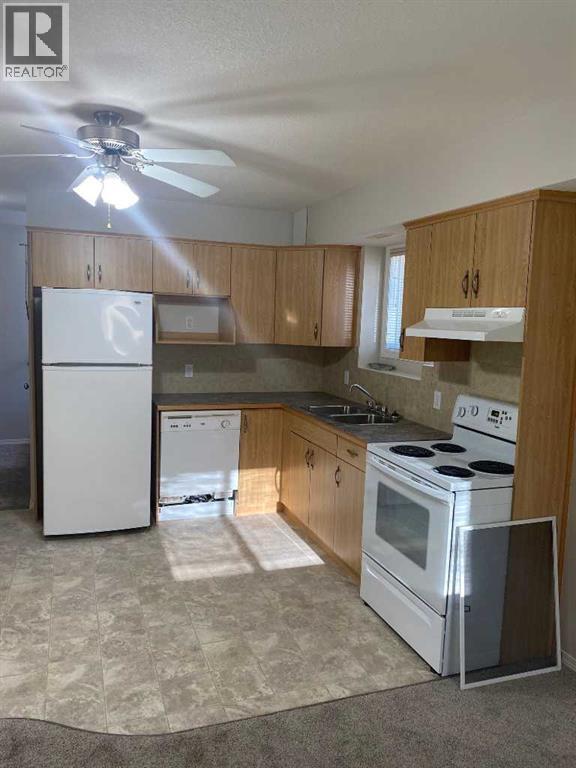 Photo - 23 Highlands Pl W