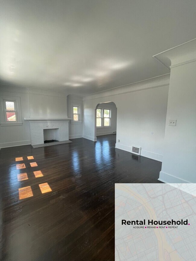 Photo - 2696 Pasadena St Unit Upper