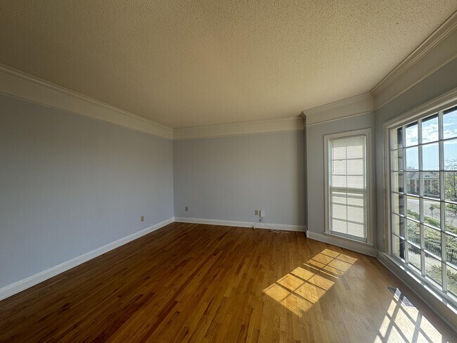Photo - 7595 Foxfire Dr SE