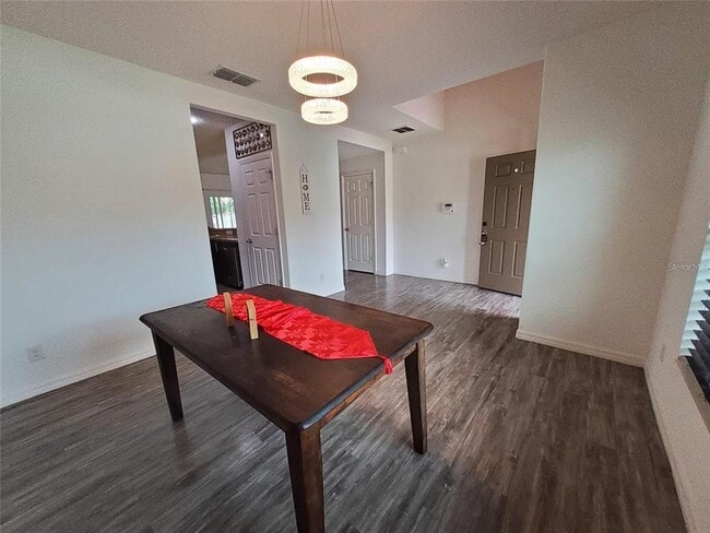 355 Granada Blvd