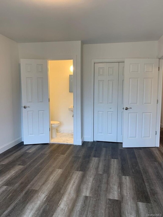 Photo - 4410 Baychester Ave Unidad 1