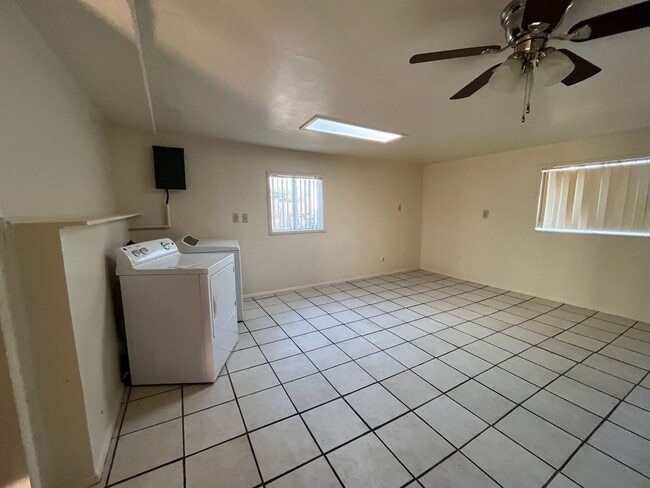 Photo - 3 bedroom 1 bath home with yard and covered parking